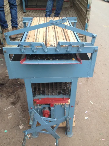 Semi Automatic Candle Making Machine